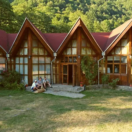 Cabana Retezat 3*